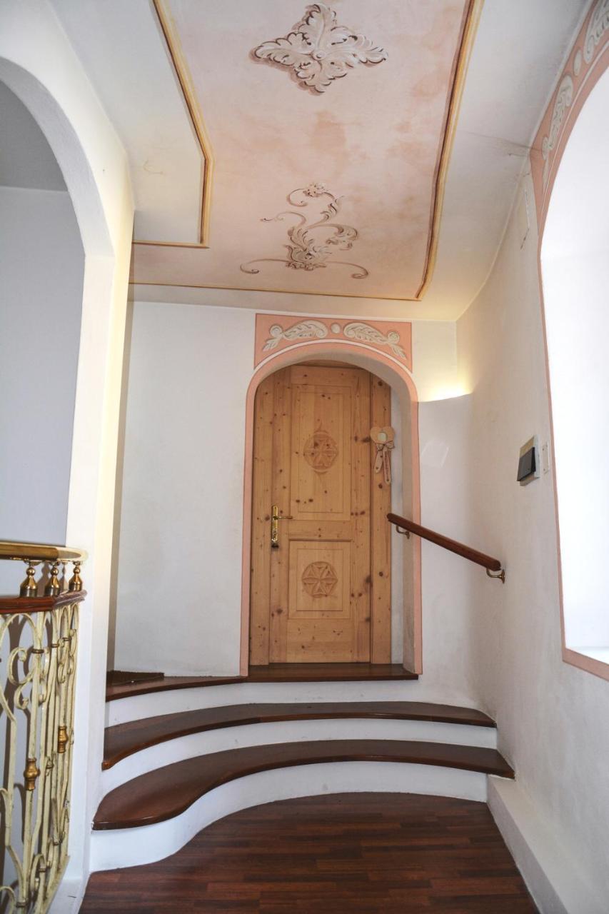 Sembenini Palace Riva del Garda Extérieur photo